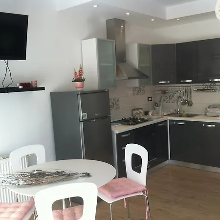 Teuta Appartement Zadar